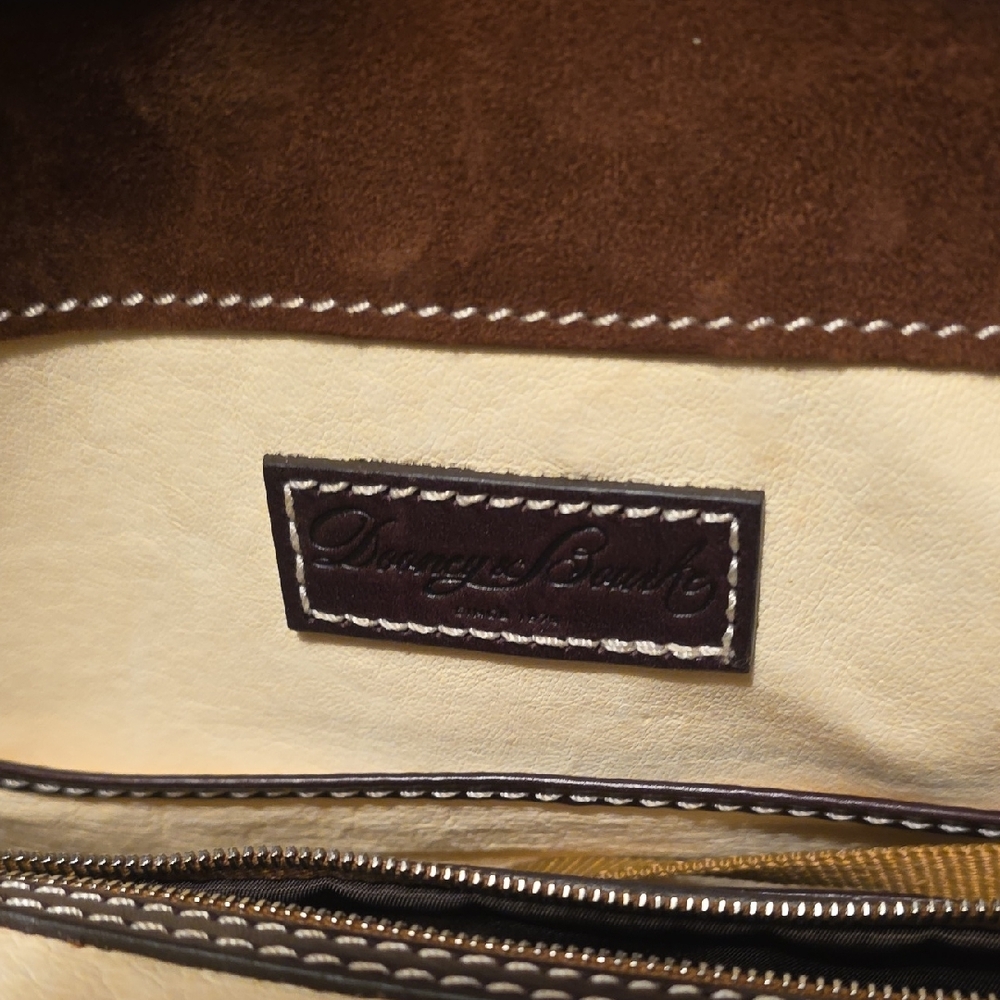 Dooney & Bourke Leather Crossbody Bag With Silver Hardware! - Picture 6 of 17